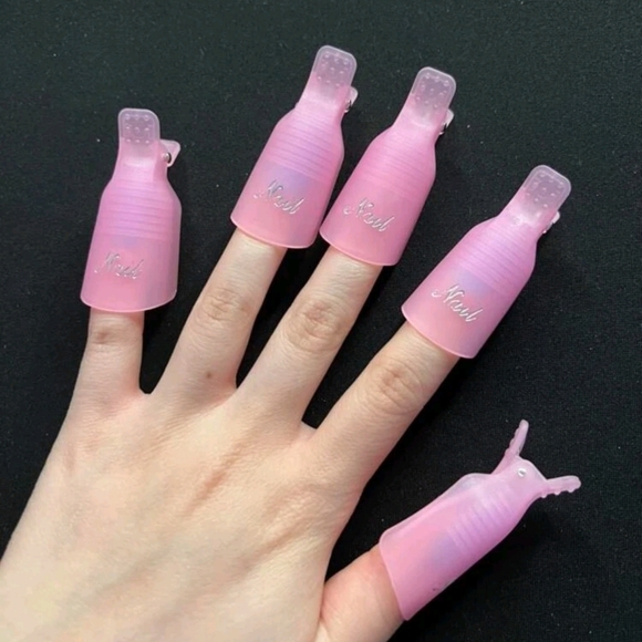 10 Nail Polish Removal Clips! - Picture 4 of 4